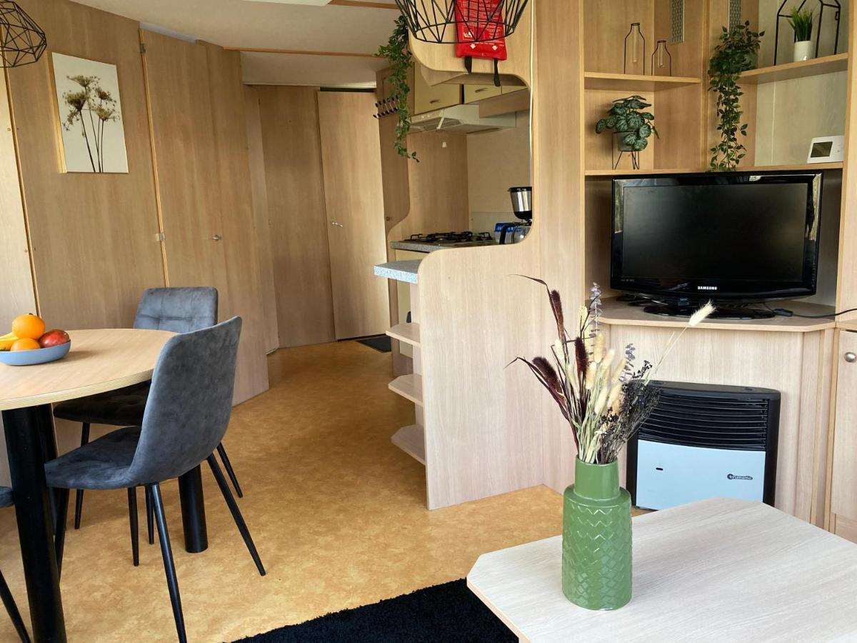 Вилла Chalet 'T Rijsterbos Op Camping Met Zwembad! Экстерьер фото
