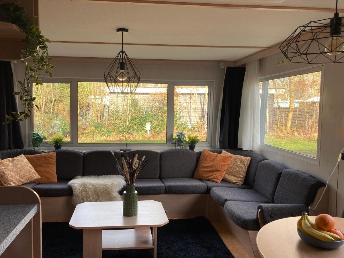 Вилла Chalet 'T Rijsterbos Op Camping Met Zwembad! Экстерьер фото
