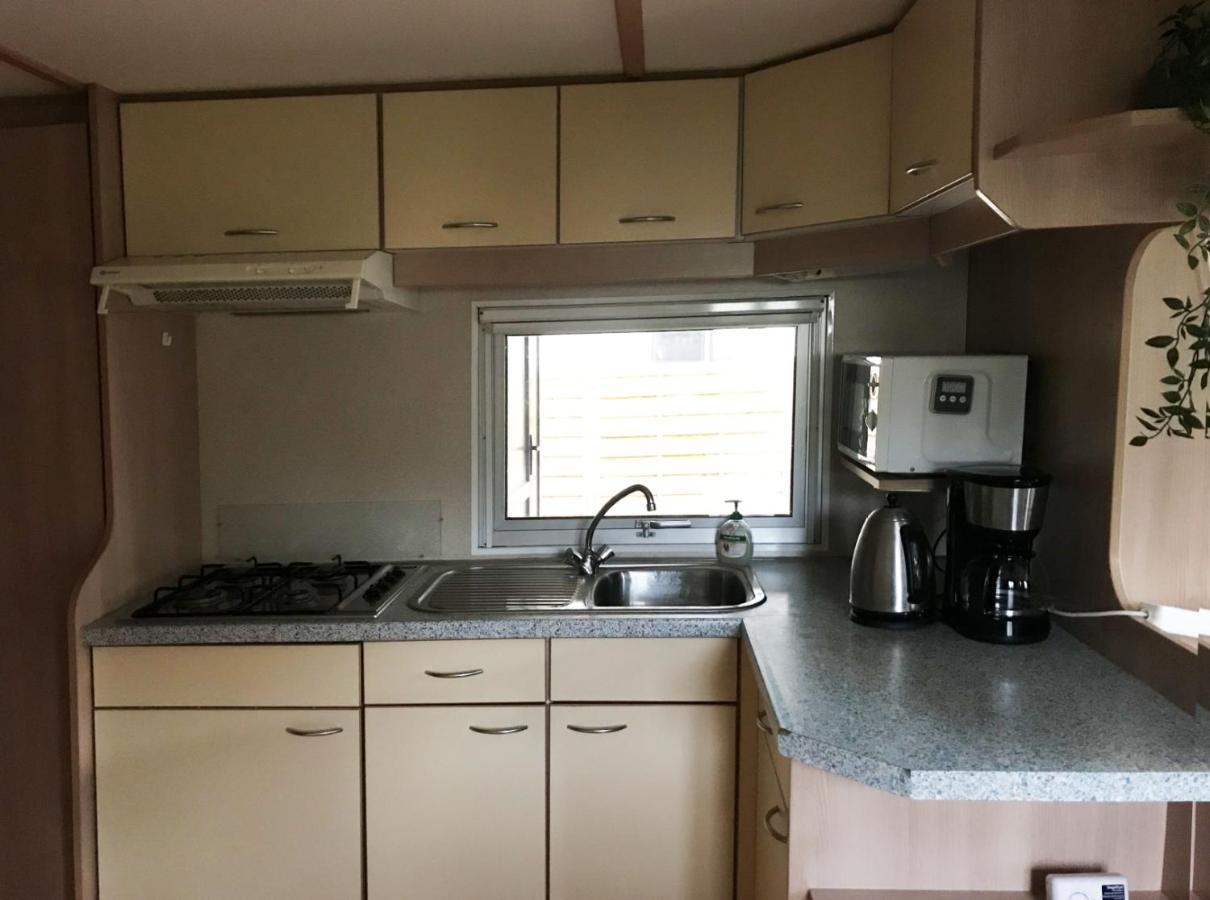 Вилла Chalet 'T Rijsterbos Op Camping Met Zwembad! Экстерьер фото
